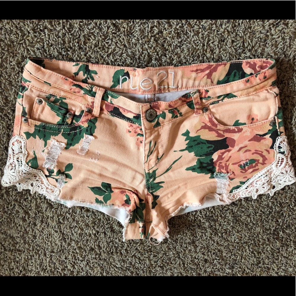 Floral shorts